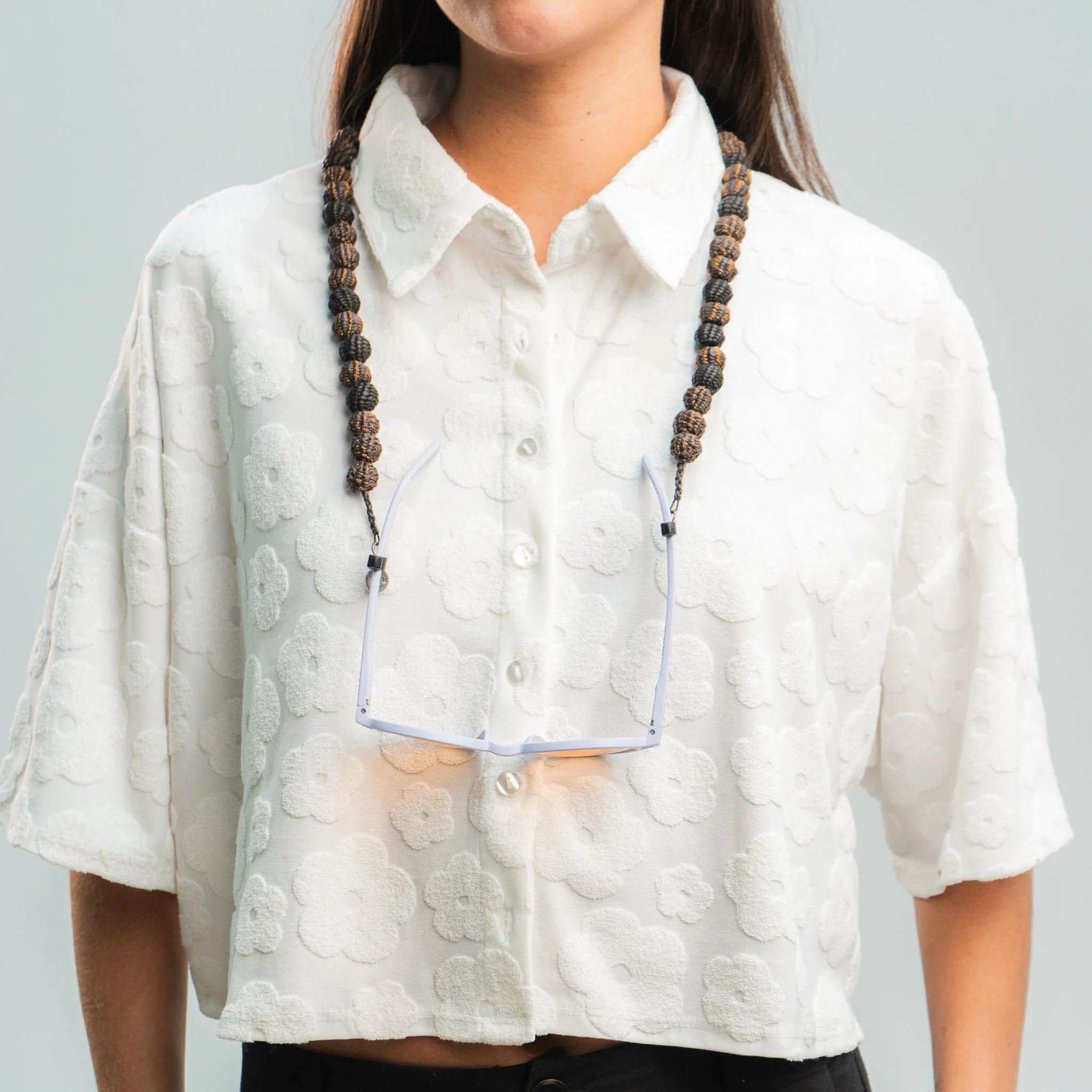 Cuelga Gafas Palma de Iraca - Image 3