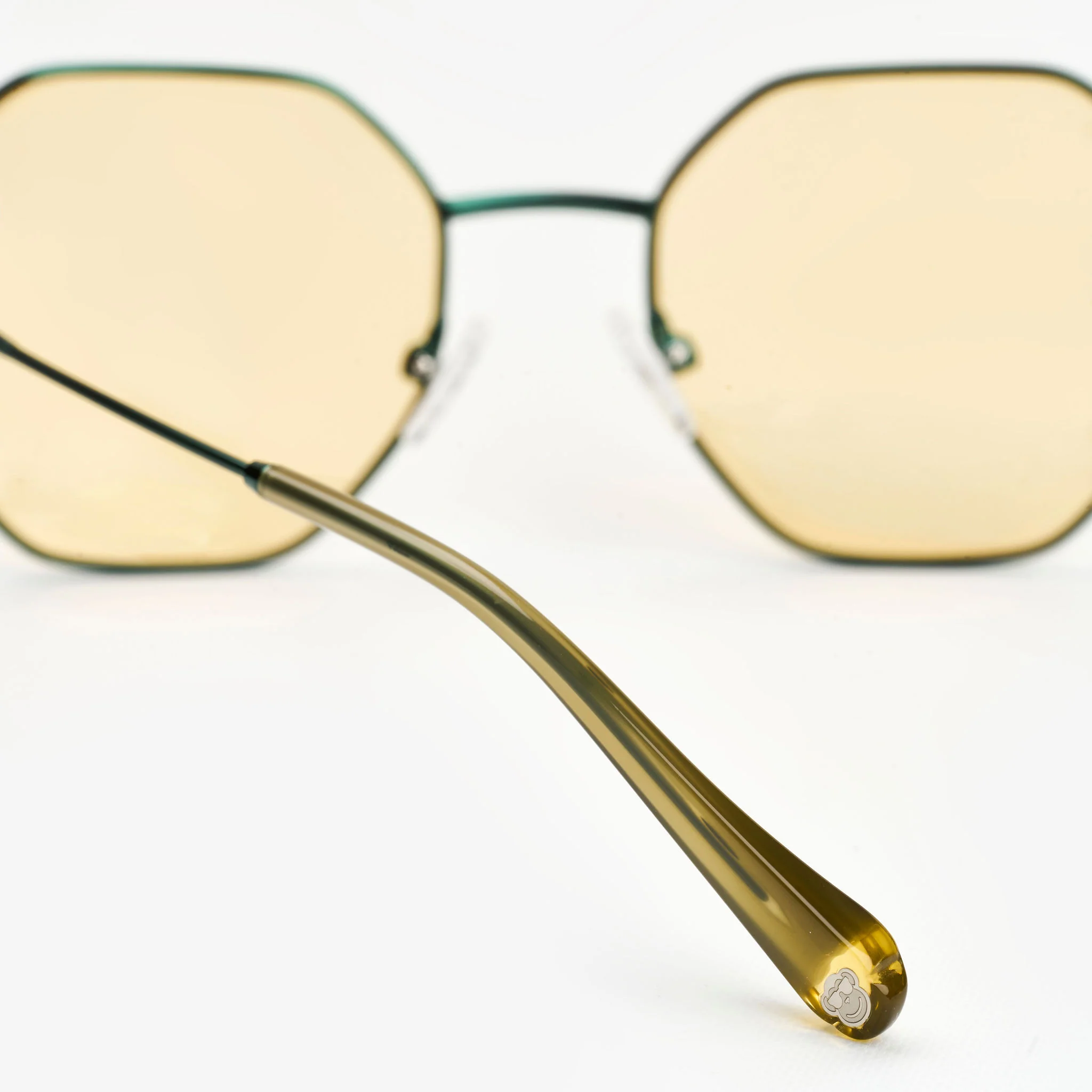 Isola Green - Image 4