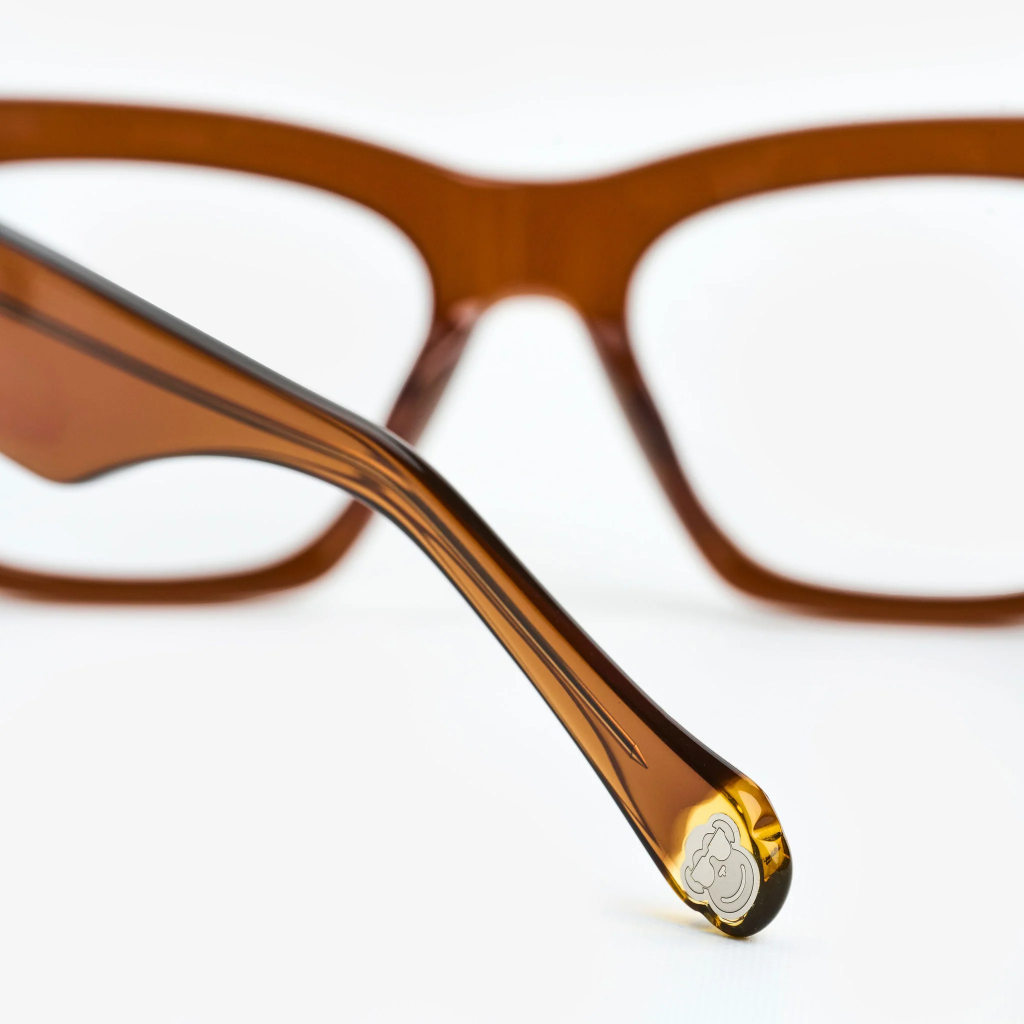 Midtown Clear Brown Formulado - Image 4